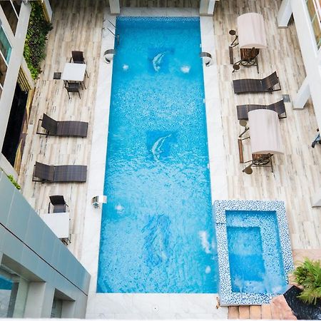 Sana Hotel อาบีจาน ภายนอก รูปภาพ
